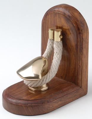 Kotni podstavek knjig